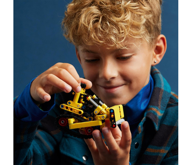 LEGO Technic 42163 Buldożer do zadań specjalnych - 1205490 - zdjęcie 7